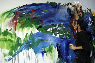 Vesta Color joins “The Sense of Persia” multimedia exhibition