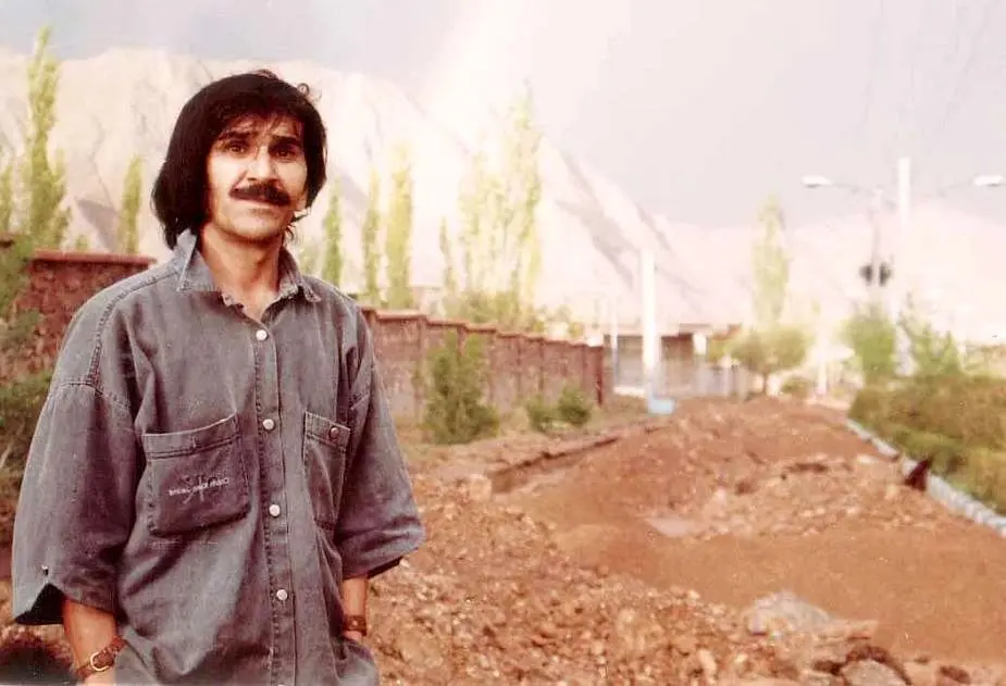 ناگفته‌هایی از زندگی حسین پناهی/ از جعل اشعار تا زندگی اسرارآمیزش