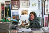 لیلی گلستان: گالری‌ها ضربه وحشتناکی از کرونا خوردند/ استقبال از نمایشگاه‌های مجازی