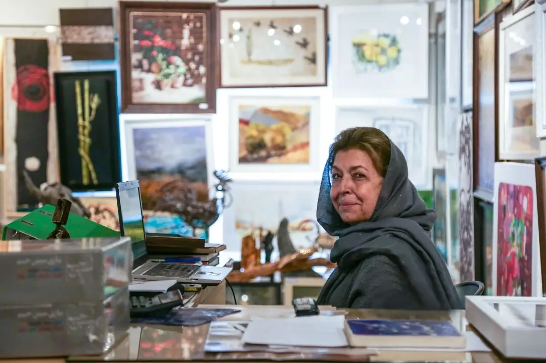 لیلی گلستان: گالری‌ها ضربه وحشتناکی از کرونا خوردند/ استقبال از نمایشگاه‌های مجازی
