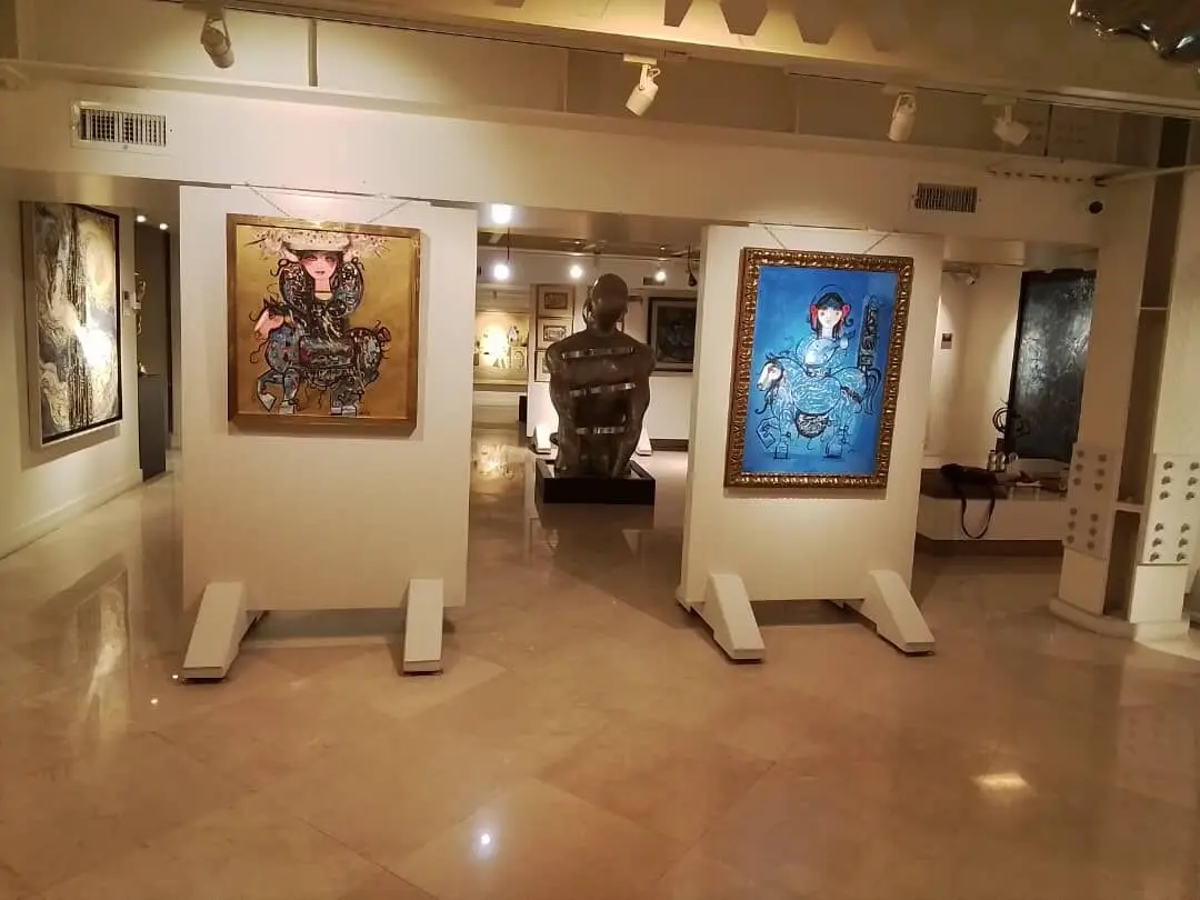 Raha Gallery Collection 