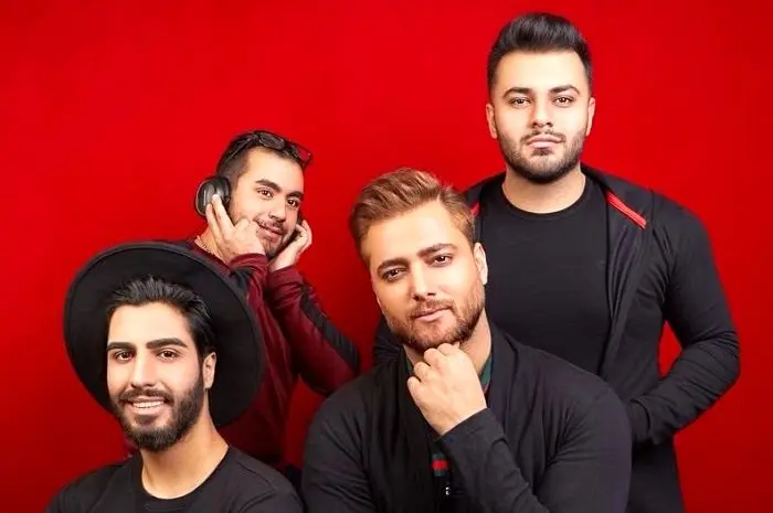 دانلود آهنگ جدید ماکان‌بند با نام "با تو" 