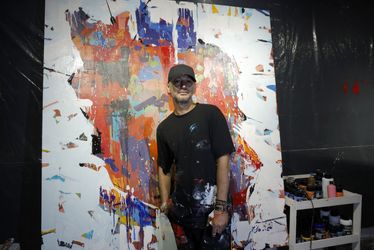 اجرای زنده نقاشی در گالری ثالث با همراهی رنگ وستا