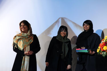 مراسم جایزه هنری "ویستا" در باغ موزه قصر