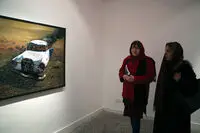 ببینید: نقاشی‌های عجیبی با دود، نور و تاریکی