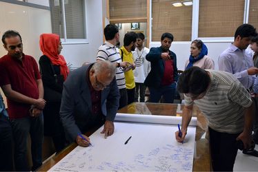 گردهمایی اهالی موسیقی در اعتراض به لغو کنسرت ها 