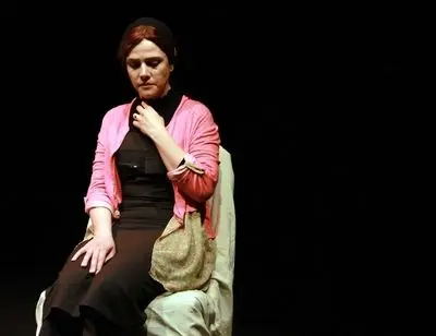 ببینید: لانه خرگوش مهدی صباغی و معصومه رحمانی در سالن سایه