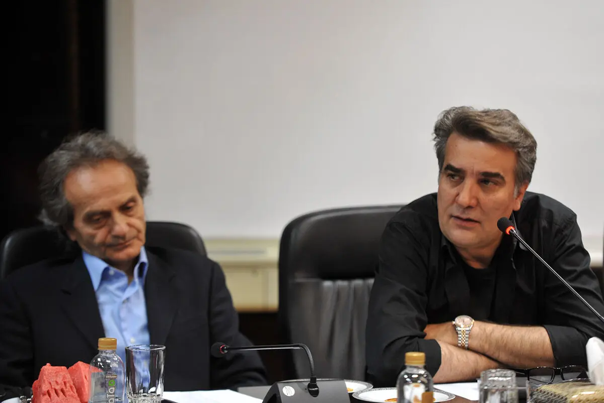 دیدار جمعی از هنرمندان با رضا رحمانی  وزیر صنعت، معدن و تجارت 