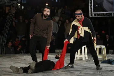 نمایش های خیابانی روز چهارم جشنواره تئاتر فجر
