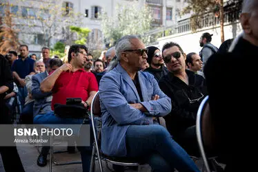تشییع پیکر رضا داوودنژاد