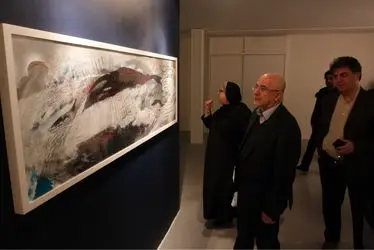 كتابگردي اهالي فرهنگ و هنر در شهركتاب فرشته