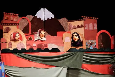 اجرای نمایش "اژدها، اولین حیوان خانگی" در تالار هنر