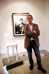 نمایشگاه مجموعه آثار کامبیز درم بخش با عنوان "سورپرایز" در گالری ویستا