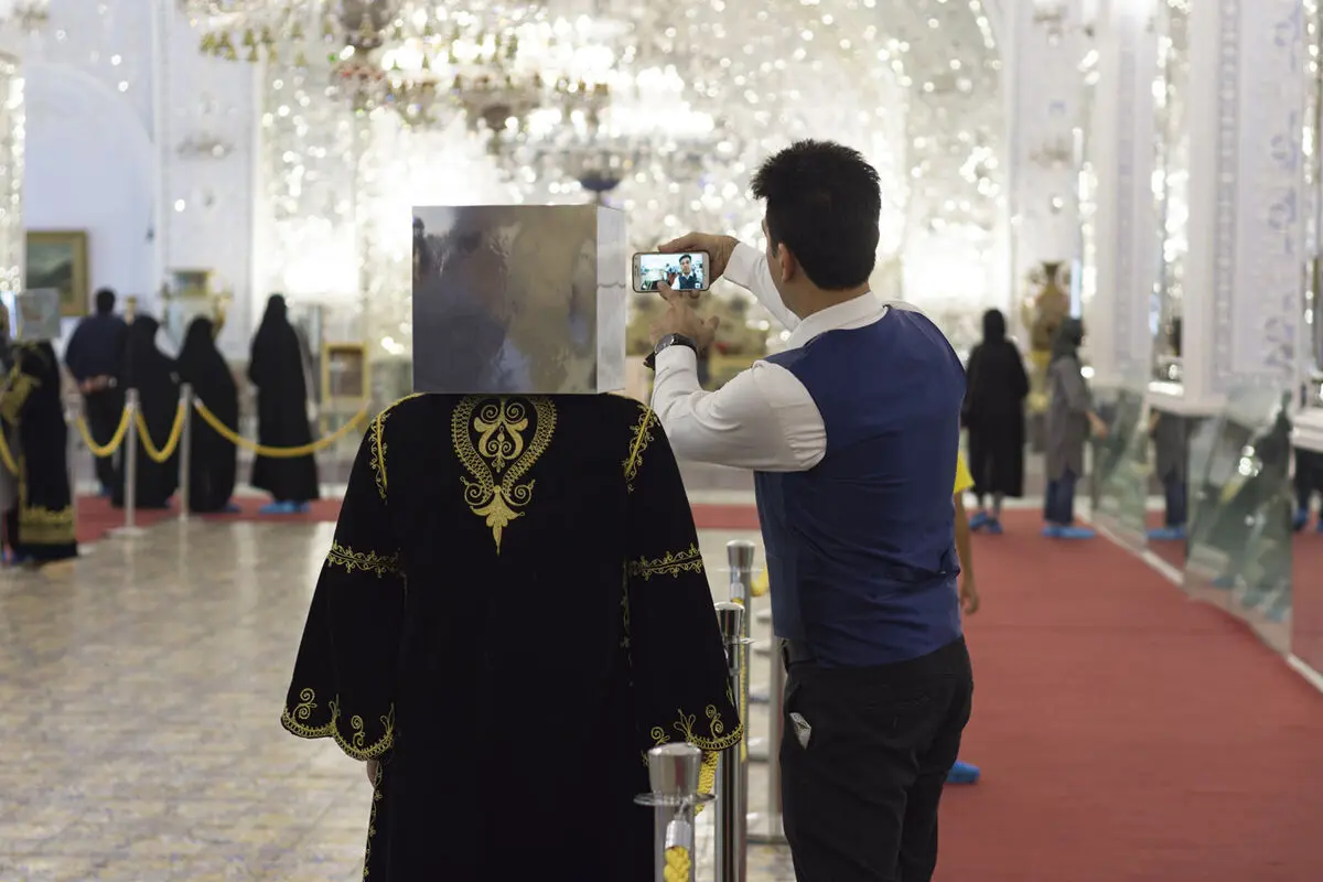 اجرای پرفورمنس 