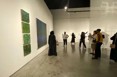 Look: “Wish to be Happy, I Want to be Yellow” group exhibition at Gallery Isabelle