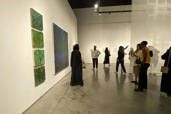 Look: “Wish to be Happy, I Want to be Yellow” group exhibition at Gallery Isabelle