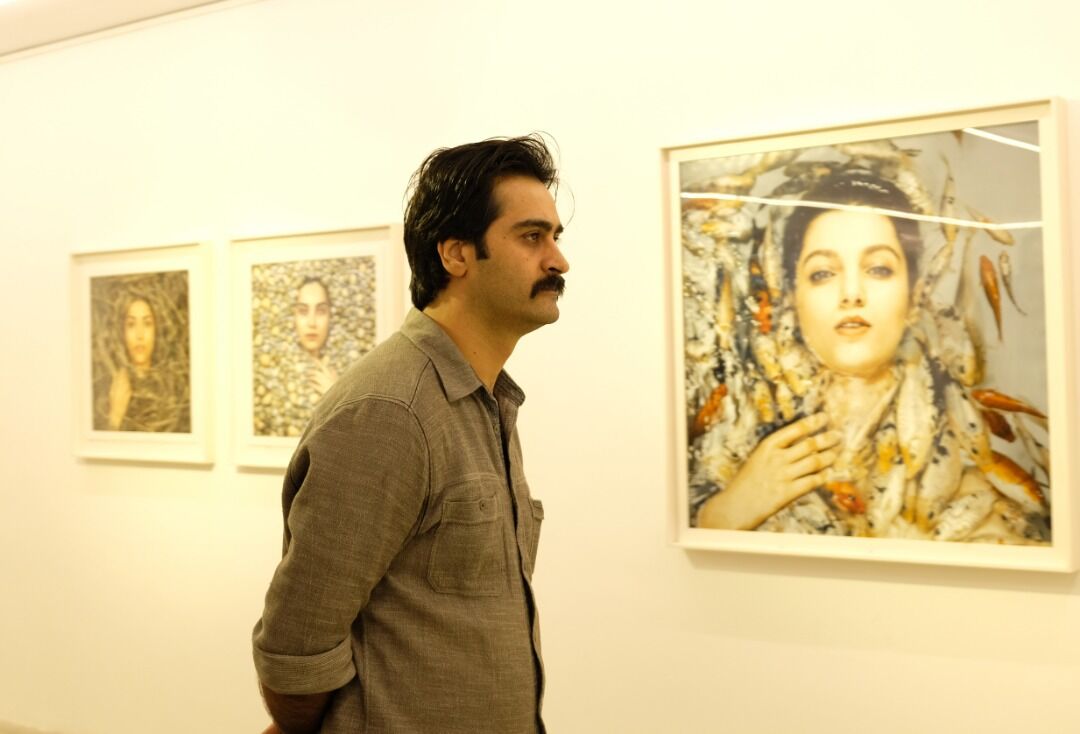 نمایشگاه عکس و چیدمان مریم فیروزی در گالری راه ابریشم