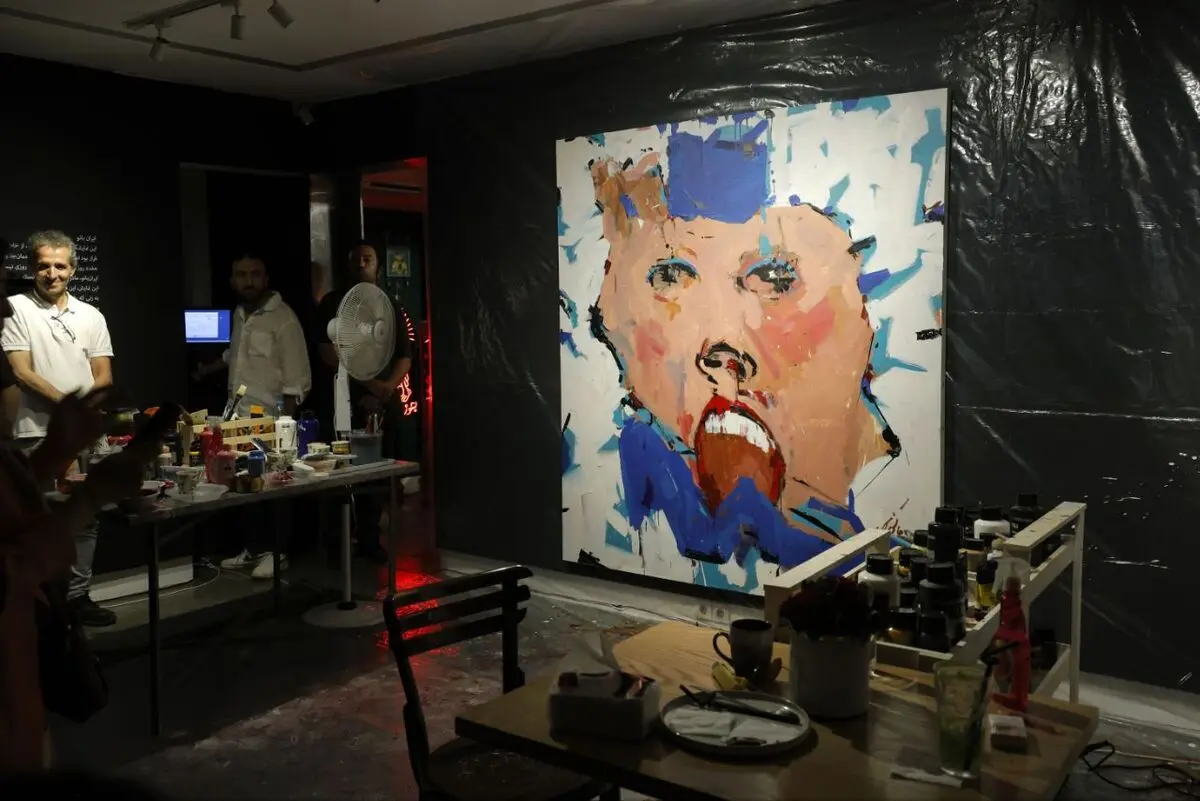 Live Painting Performance at Saless Gallery in Tehran with Vesta Color Support