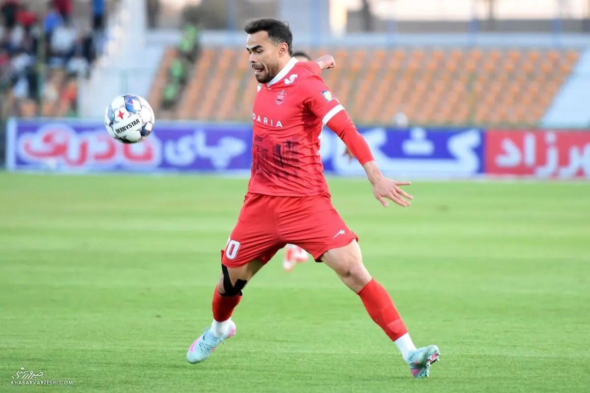 اورونوف در قراردادش با پرسپولیس بند فسخ دارد؟! - خبرورزشی