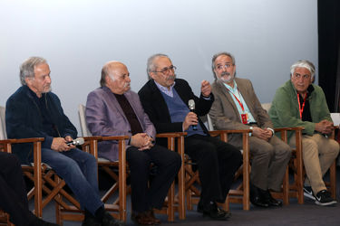 پنجمین روز سی و هفتمین جشنواره جهانی فیلم فجر در پردیس چارسو