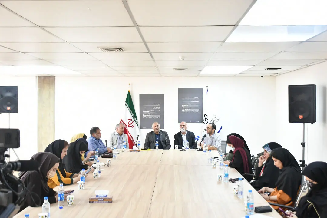 نمایشگاه مینی مالیسم و کانسپچوال آرت در موزه هنرهای معاصر تهران