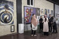 اولین تصاویر از نمایشگاه "تنها نیستیم"/خیریه ای که با 110 میلیون شروع شد