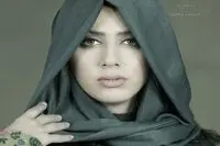 مونا فرجاد،پری، کلنل، مثلث عشقی و مردسالاری