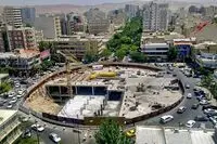 وسط میدان ولیعصر چه خبر است؟/ معماری شگفت‌انگیز گودال‌باغچه در پلازای شهری 