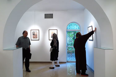 نمایشگاه چاپ دستی های ندا تولایی در گالری آتبین