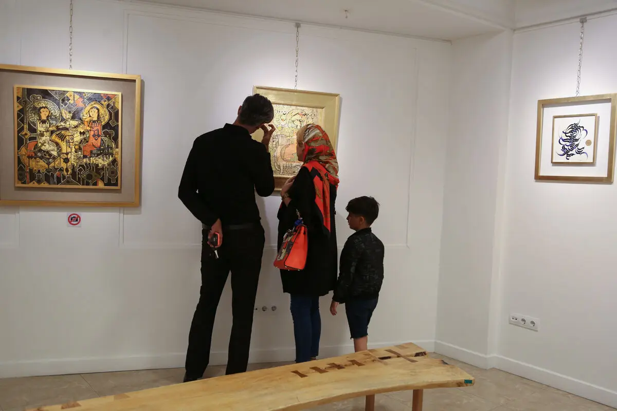 نمایشگاه آثار زنده یاد صادق تبریزی درنگارخانه بهنام دهش پور