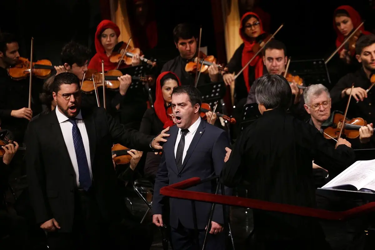 کنسرت مشترک ارکستر سمفونیک تهران و ارسکتر فستیوال راونا به رهبری ریکاردو موتی در تالار وحدت