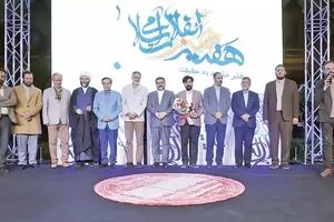 جوایز خودی/ پرسش ها درباره چهره‌های برگزیده نهمین هفته هنر انقلاب اسلامی