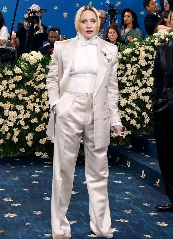 مت گالا 2025 متروپولیتن 