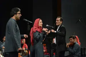 Arsalan Kamkar Leads Manjin Orchestra