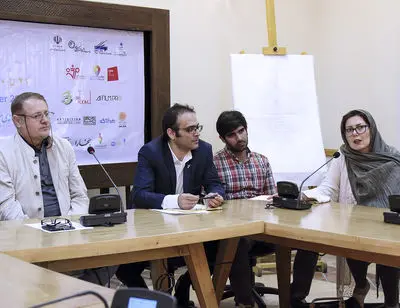 عکس ها از نشست 