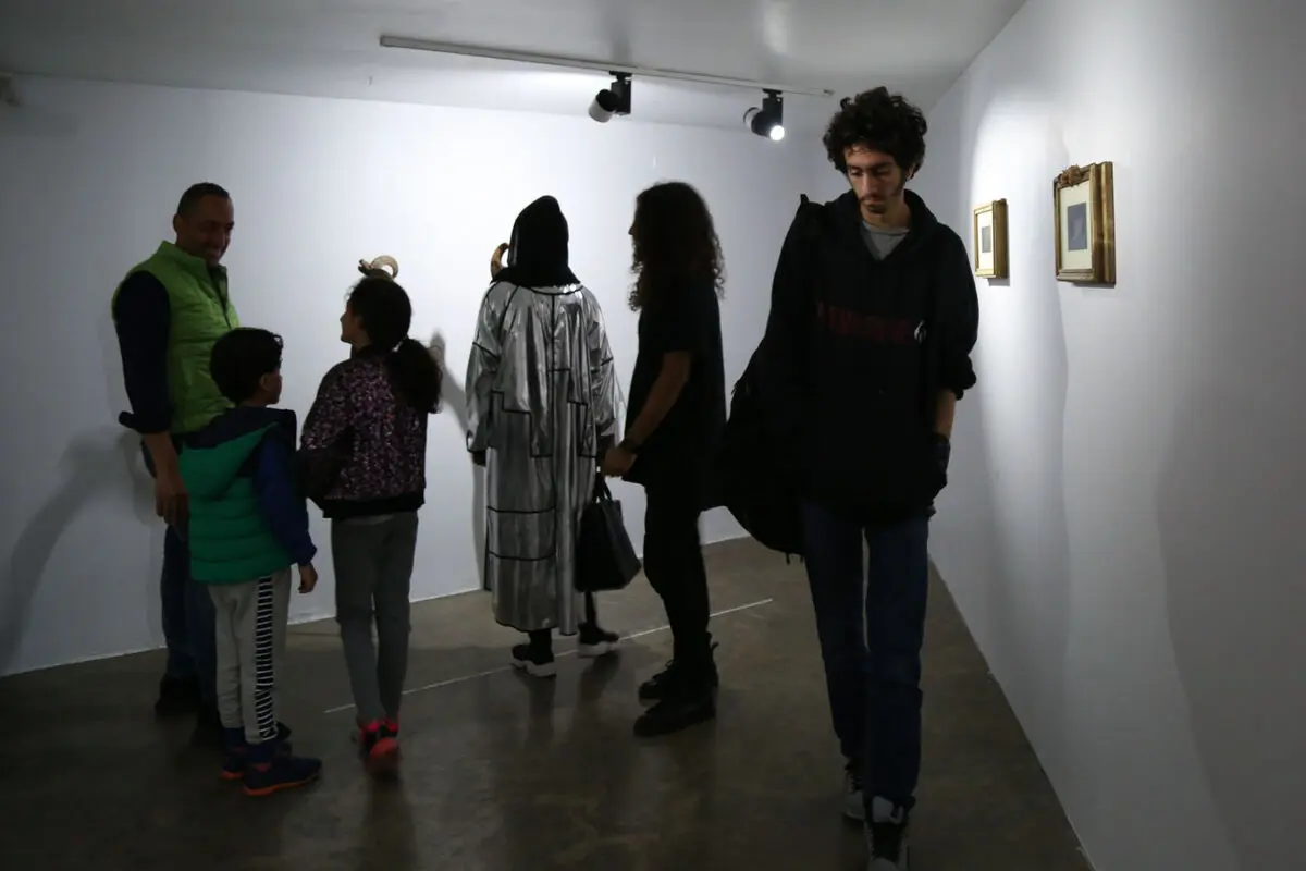 نمایشگاه آثار پی بک در گالری زیر زمین دستان
