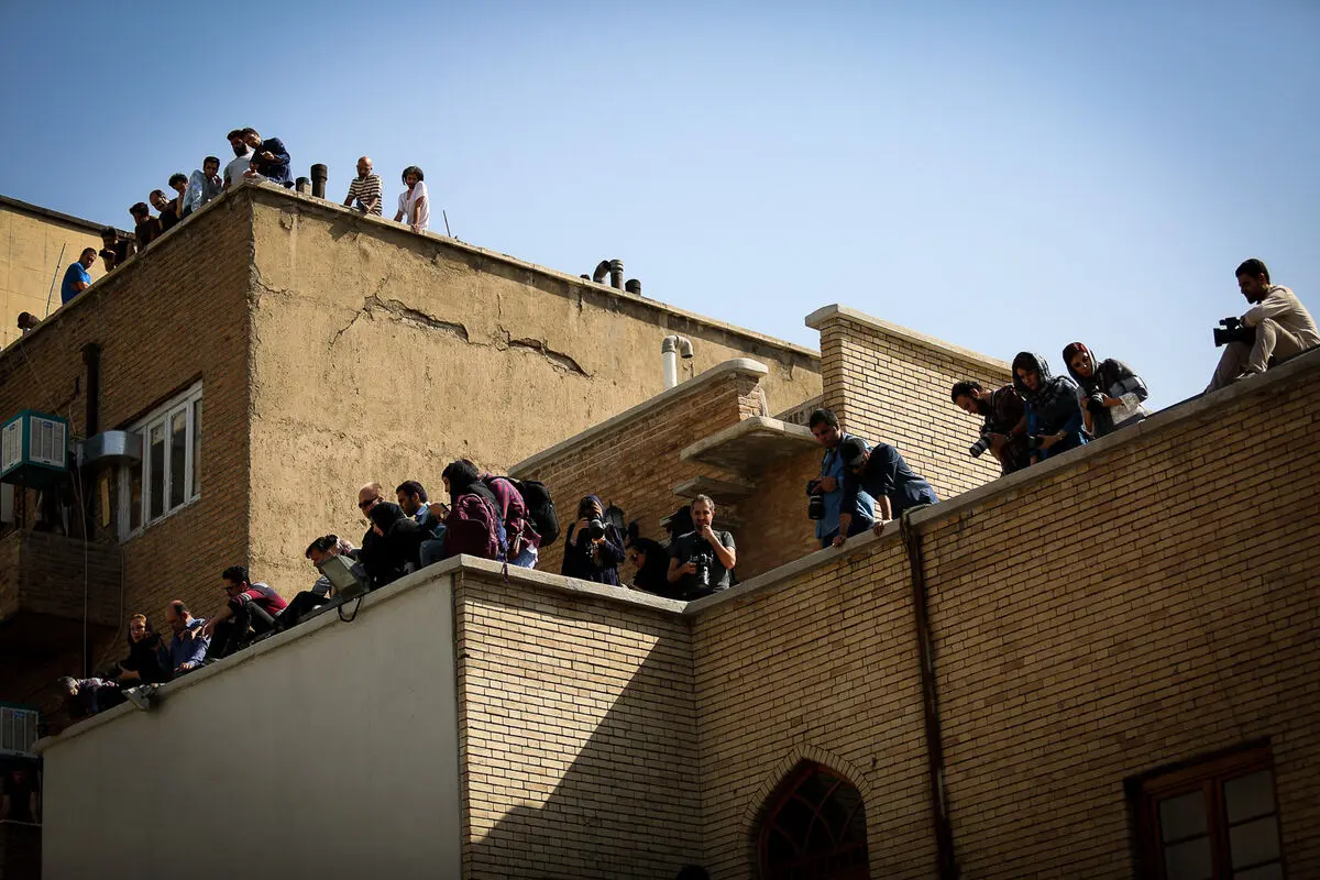 تشییع پیکر ناصر ملک مطیعی در خانه سینما
