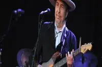 Bob Dylan’s Memoir in Persian



