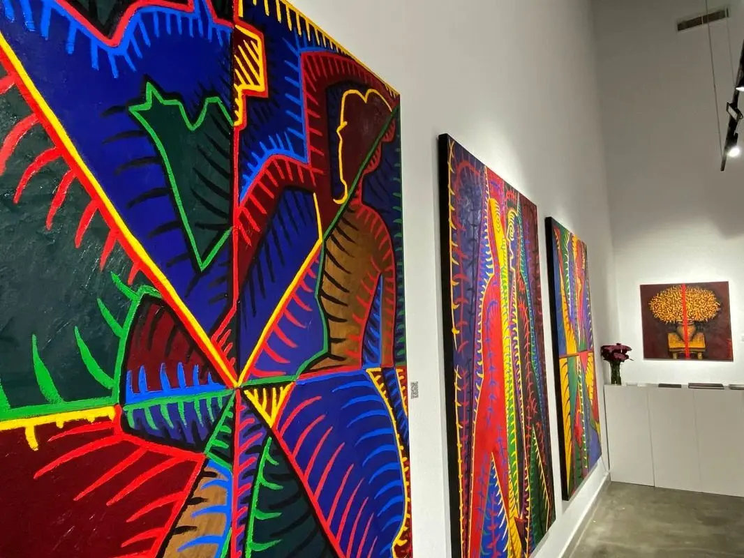نمایشگاه الکساندر آیزنشتات در گالری RARARES | Aizenshtat's 'Silence Reigns' exhibition at RARARES Gallery