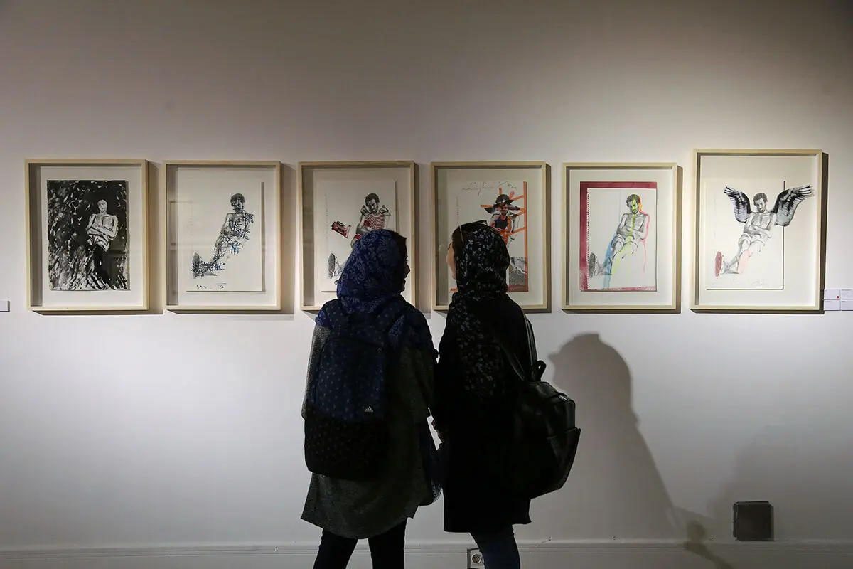 نمایشگاه آثار بیژن صفاری با همکاری هنرمندان معاصر در گالری وی