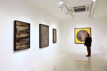 نمایشگاه آثار منوچهر نیازی در گالری بوم 