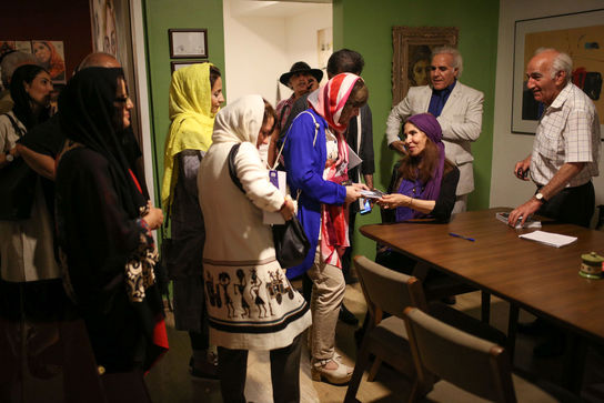 رونمایی از کتاب "تیراندازی در باک هِد" در آموزشگاه سکو