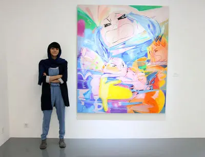 ببینید: نقاشی‌های سرخوشانه و بدون سانسور یک دختر 