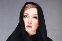 سلفی میلاد کی‌مرام با خانم بازیگر در کانادا / عکس