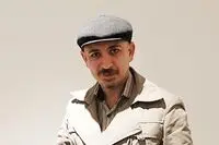 رستم و سهراب با دایره و مربع/ صادق ادهم از نمایشگاه "آکولاد" می‌گوید