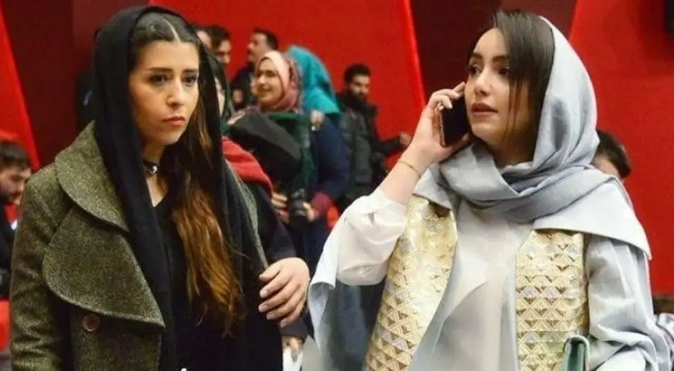 نازنین بیاتی