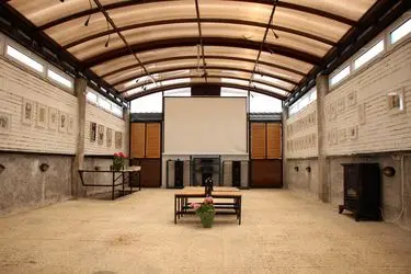 نمایشگاه نقاشی «طراح ستاره دار» در باریکه