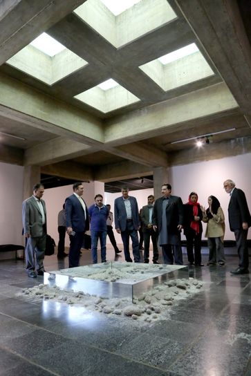 دیدار هنرمندان با عباد رضا اسلامی