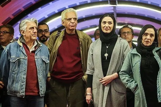 اعتراض تسنیم به بازتاب خبر مرگ کیومرث پوراحمد/ تبلیغ سبک زندگی ناصواب با کلمات روشنفکرانه