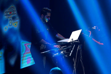 کنسرت بهنام بانی در سی و سومین جشنواره موسیقی فجر